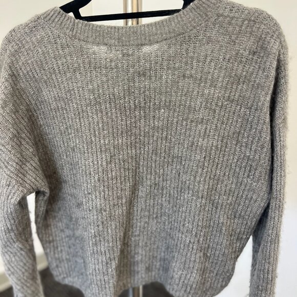 Madewell Grey Sweater -‎ Size Medium - Picture 5 of 5